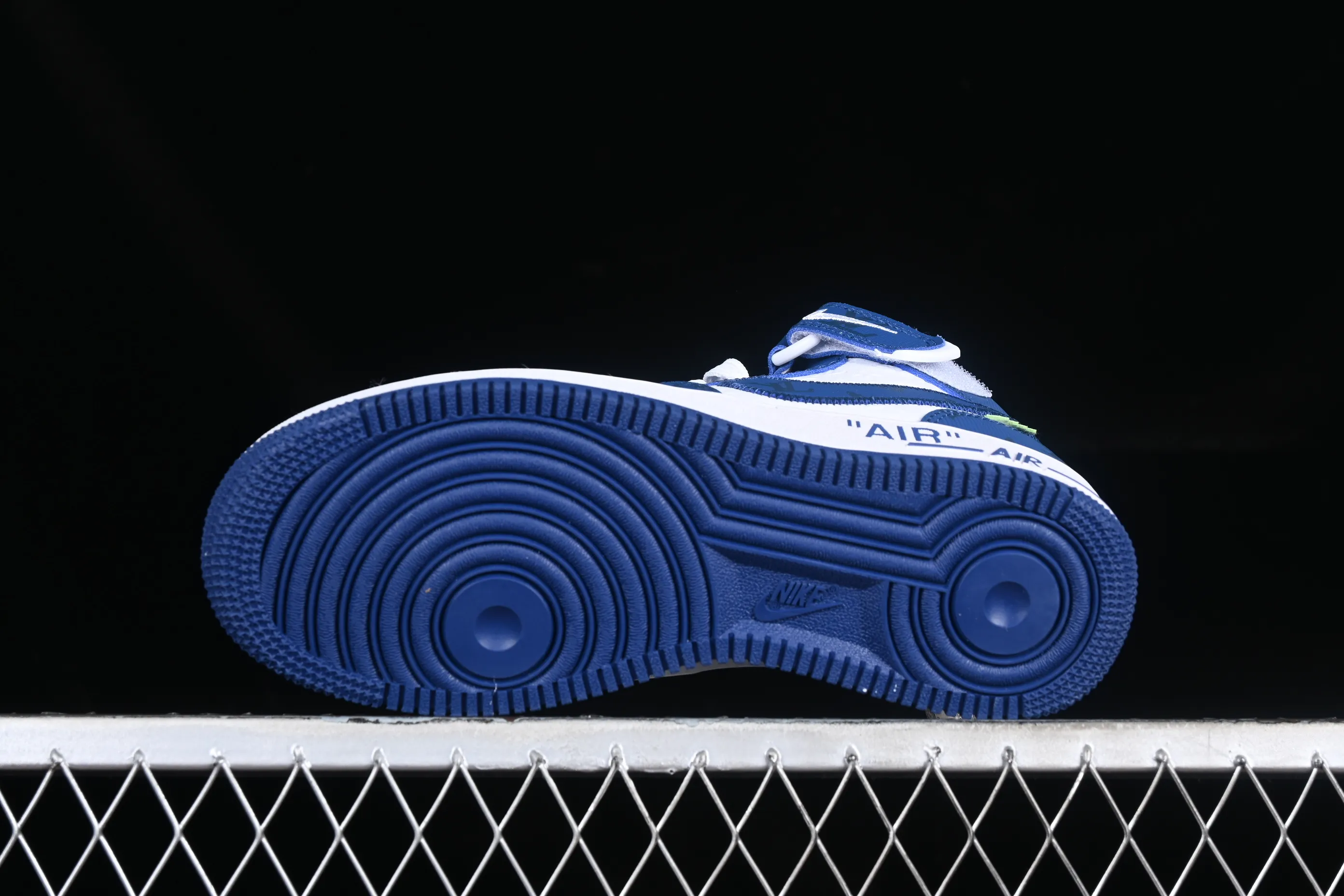 All Categories Nk Air Force 1 Air Force Series Nk Air Force 1 Mid Air Force Mid Nk Air Force 1'07 Low Donkey Brand Print Air Force One Mid Casual Sneakers DD9625-100